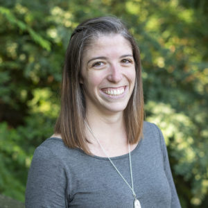 Stephanie_Robertson_2018_square_NEW